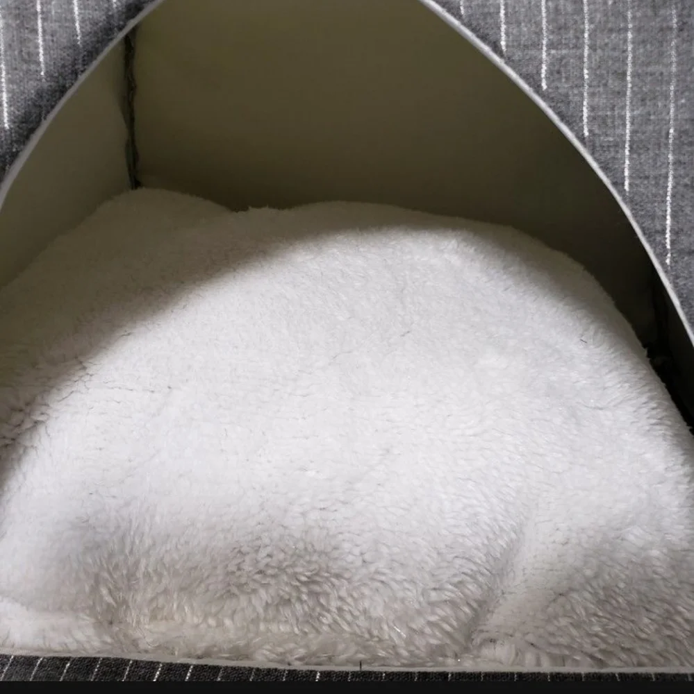 Grey & Silver Pet Bed
